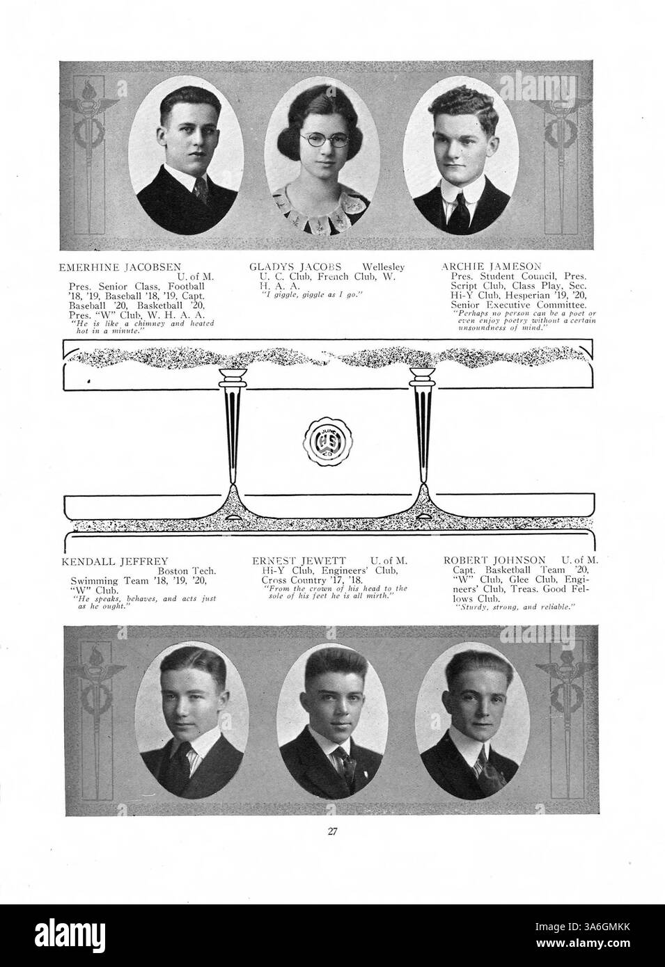 L'annuaire Hesperian 1920 de West High capture les faits saillants importants des élèves, des enseignants et des parascolaires de l'année scolaire 1919-1920. Banque D'Images