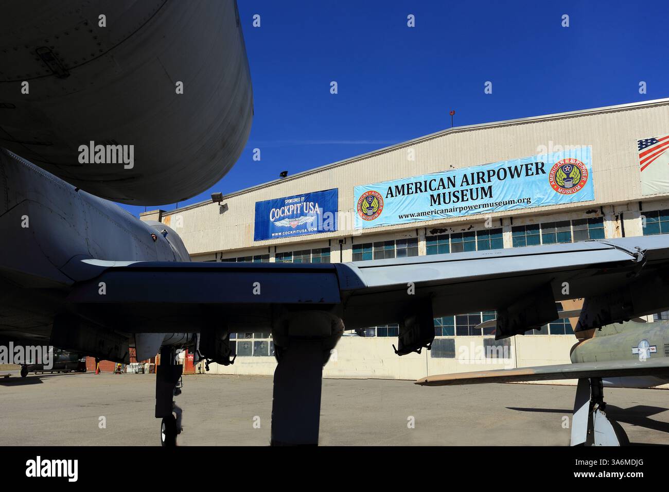 American Airpower Museum, Republic Airport, Farmingdale, long Island, NY Banque D'Images