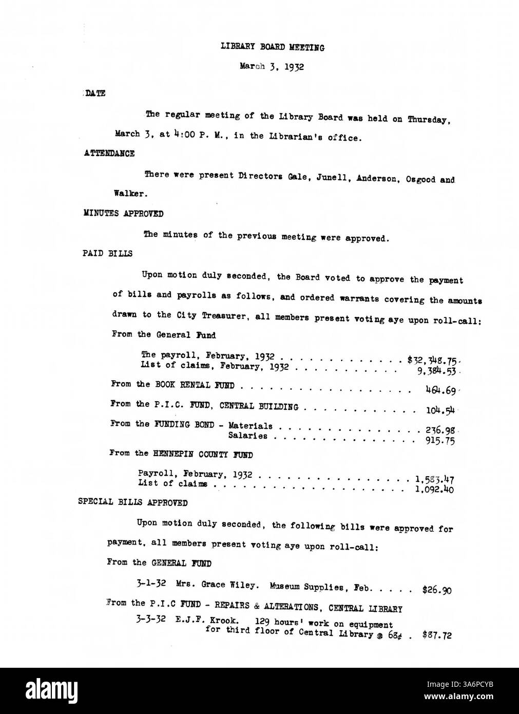 Les procès-verbaux de réunion de 1932 du conseil d'administration de la bibliothèque publique de Minneapolis saisissent les décisions clés concernant les services de bibliothèque, les défis financiers et la sensibilisation de la communauté au début des années 1930 Banque D'Images Les procès-verbaux de réunion de 1932 du conseil d'administration de la bibliothèque publique de Minneapolis saisissent les décisions clés concernant les services de bibliothèque, les défis financiers et la sensibilisation de la communauté au début des années 1930 Banque D'Images