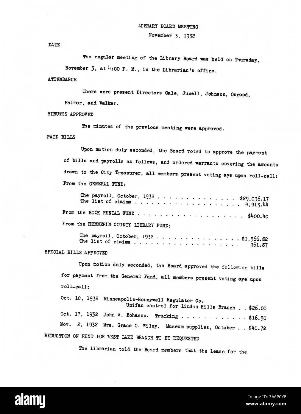 Les minutes du conseil d’administration de la Bibliothèque publique de Minneapolis de 1932 saisissent les décisions sur le financement des bibliothèques, l’engagement communautaire et la réponse de la bibliothèque aux besoins du public pendant la Grande dépression. Banque D'Images