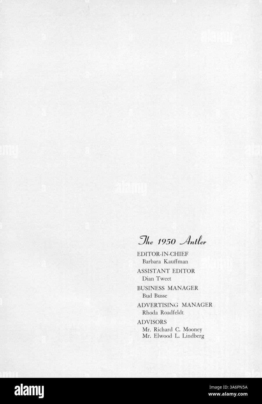 L'annuaire Antler 1950 de la Minnehaha Academy recense les aspects académiques et sociaux de l'année scolaire 1949-1950, y compris la faculté, l'athlétisme et les activités parascolaires. Banque D'Images