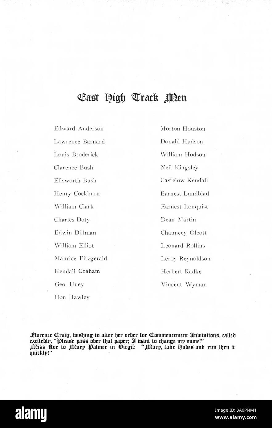 Cette édition 1908 de l'annuaire « Cardinal » met en lumière les élèves, les enseignants, l'athlétisme, les clubs scolaires et les événements scolaires notables au cours de l'année scolaire 1907-1908 à East High. Banque D'Images