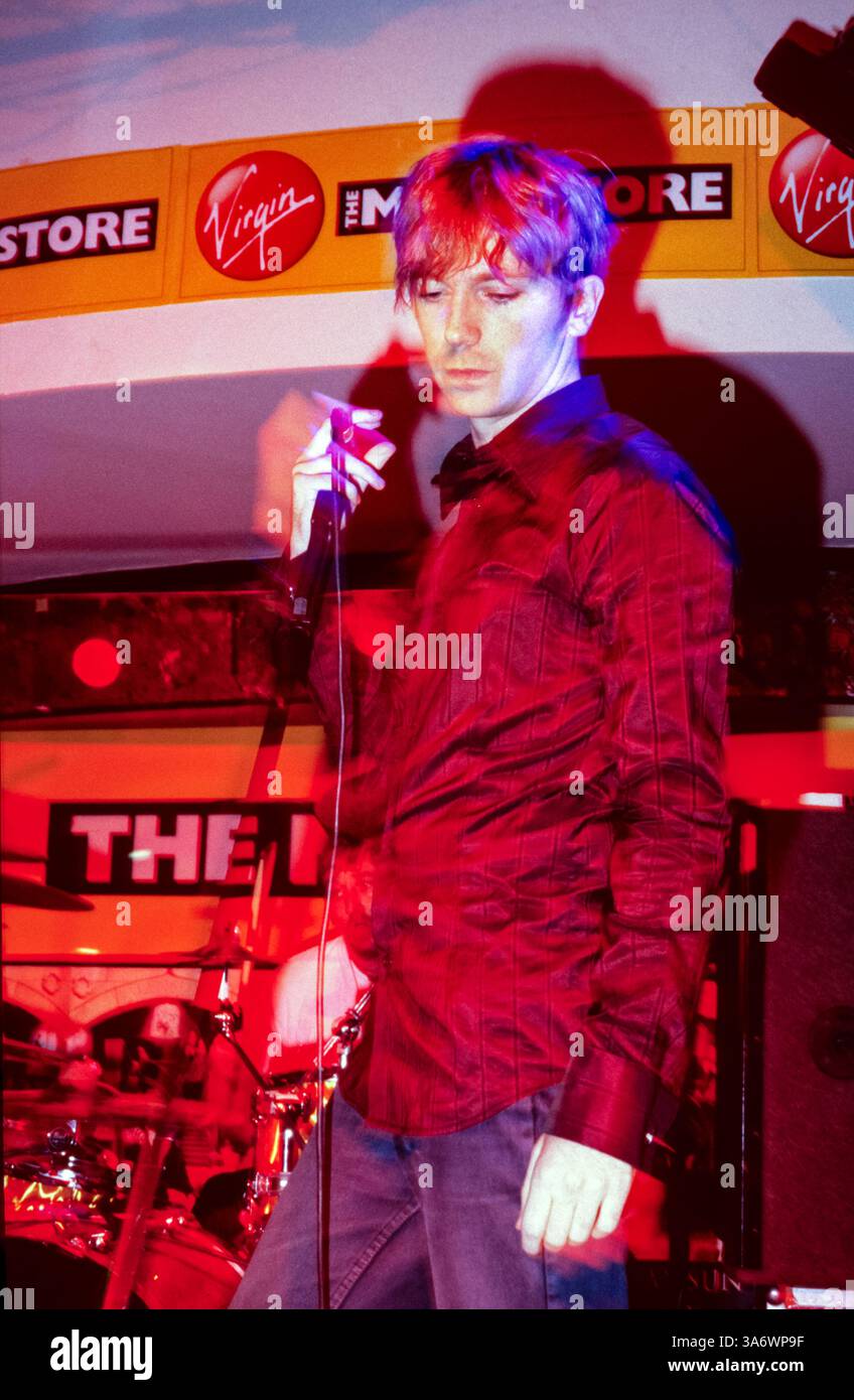 Mansun at Virgin Megastore septembre 1998, Oxford Street, Londres, Angleterre, Royaume-Uni. Banque D'Images