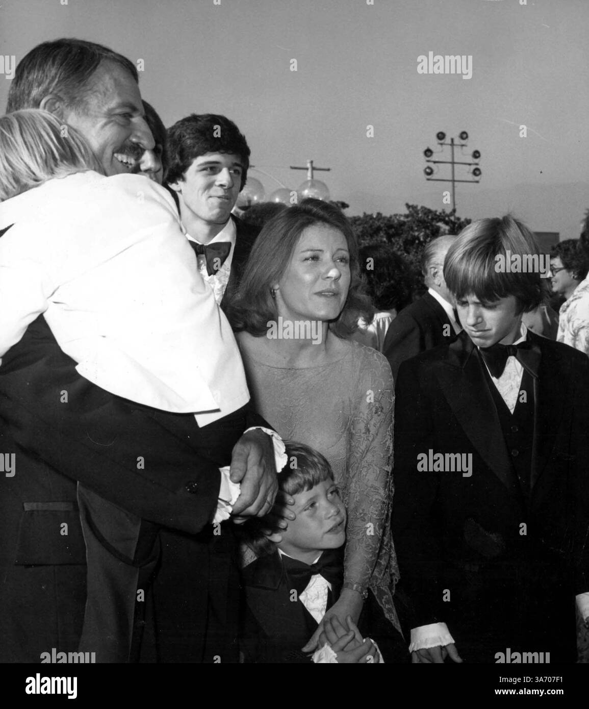 JAN. 1, 2011 - JOHN ET PATTY DUKE ASTIN AVEC LA FAMILLE. NATE CUTLER/ PHOTOS(crédit image : © Globe photos/ZUMAPRESS.com) Banque D'Images