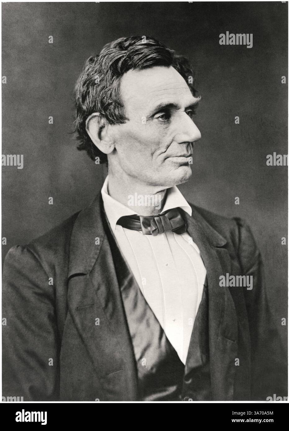Abraham Lincoln (12 février 1809 - 15 avril 1865) était le 16e président des États-Unis, servant de mars 1861 jusqu'à son assassinat en avril 1865. Lincoln a mené les États-Unis à travers sa guerre civile, c'est la guerre la plus sanglante et sa plus grande crise morale, constitutionnelle et politique. Ce faisant, il préserve l'Union, abolit l'esclavage, renforce le gouvernement fédéral et modernise l'économie. (Crédit image : © Glasshouse/ZUMA Wire) Banque D'Images
