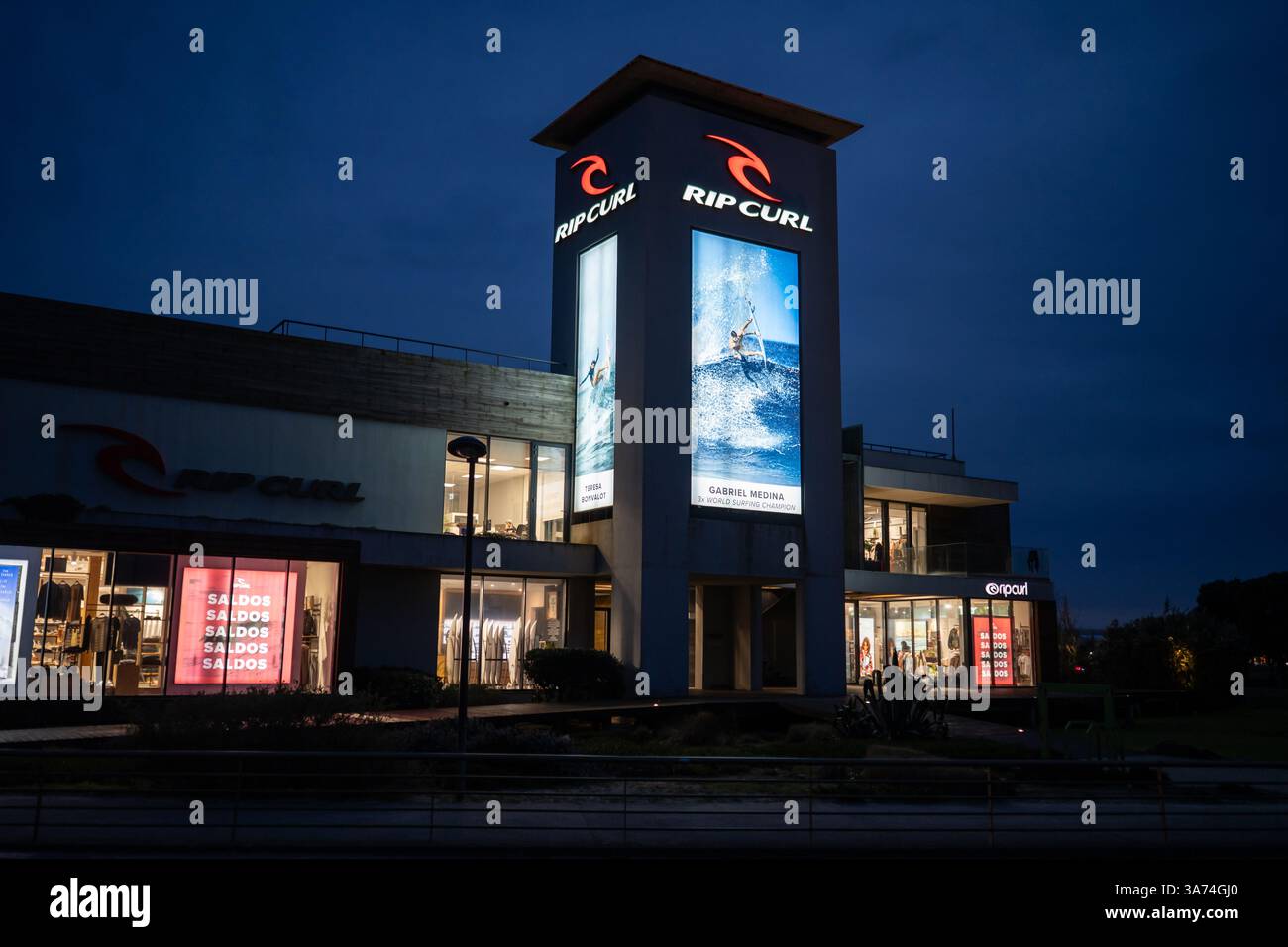 Extérieur du magasin Rip Curl à Peniche, Portugal Banque D'Images