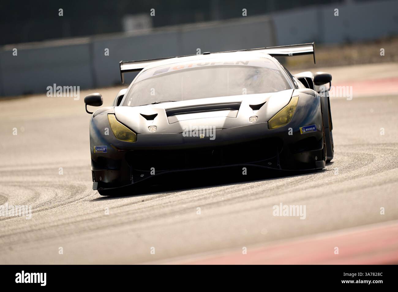 BARCELONE, ESPAGNE - MARS 26 : (80) Mertel Motorsport (DEU) Ferrari 488 GT3 - Luca Ludwig (DEU) en piste lors de la deuxième journée de l'International GT Open Winter test sur le circuit de Barcelona Catalunya le 26 mars 2025 à Barcelone, Espagne. (Photo de Pablo Rodriguez/Quality Sport images) Banque D'Images