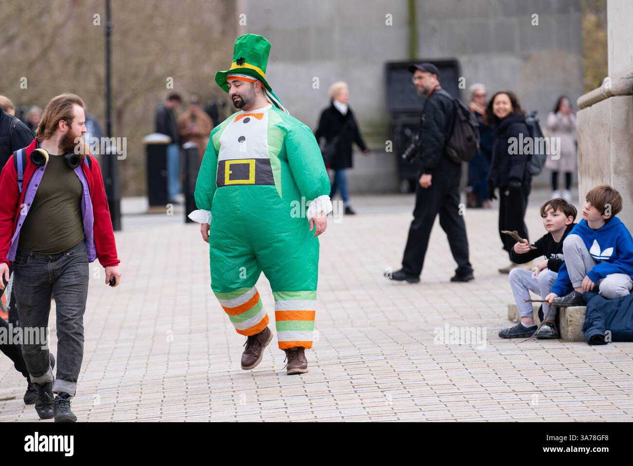 Célébration à Londres de la St Patricks Day 2025. Banque D'Images