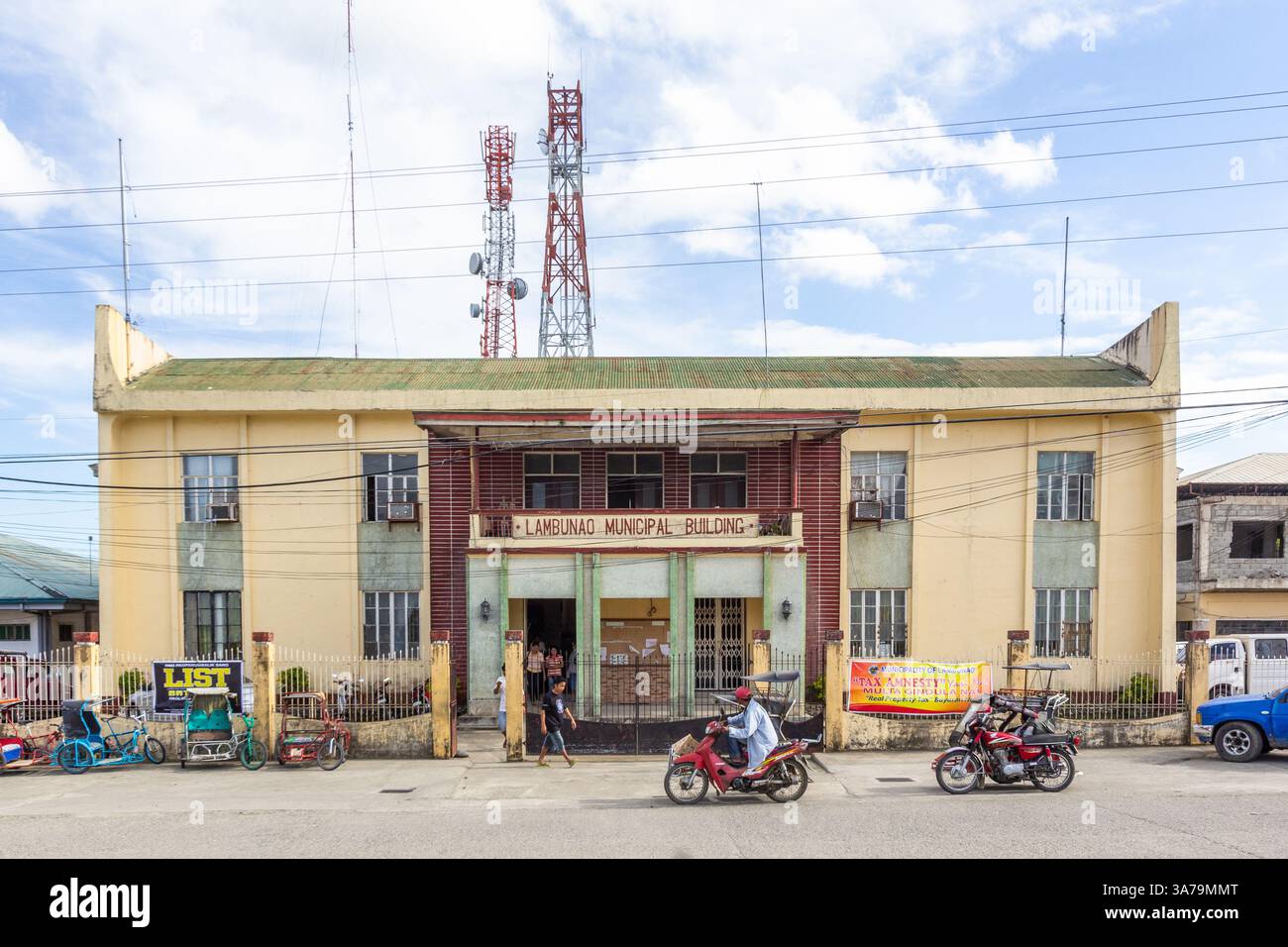 Façade de la salle municipale moderniste de Lambunao à Iloilo Philippines Banque D'Images