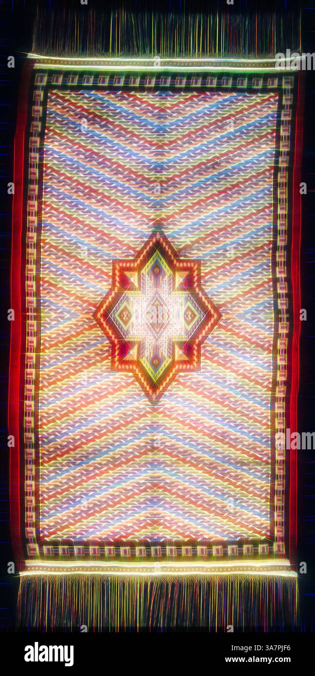 Un textile aux motifs complexes aux motifs géométriques et aux couleurs éclatantes, mis en valeur par un motif étoile central entouré de lignes ondulées et de bords frangés. La composition globale met en valeur un mélange de savoir-faire traditionnel et d'art vif., Art classique avec une touche moderne réinventée par Artotop, Serape (interprétation du mexicain Saltillo Serape), 1875/1900, Allemagne ou Tchécoslovaquie, Allemagne, coton et laine, tissage uni, peint, frange nouée attachée Banque D'Images