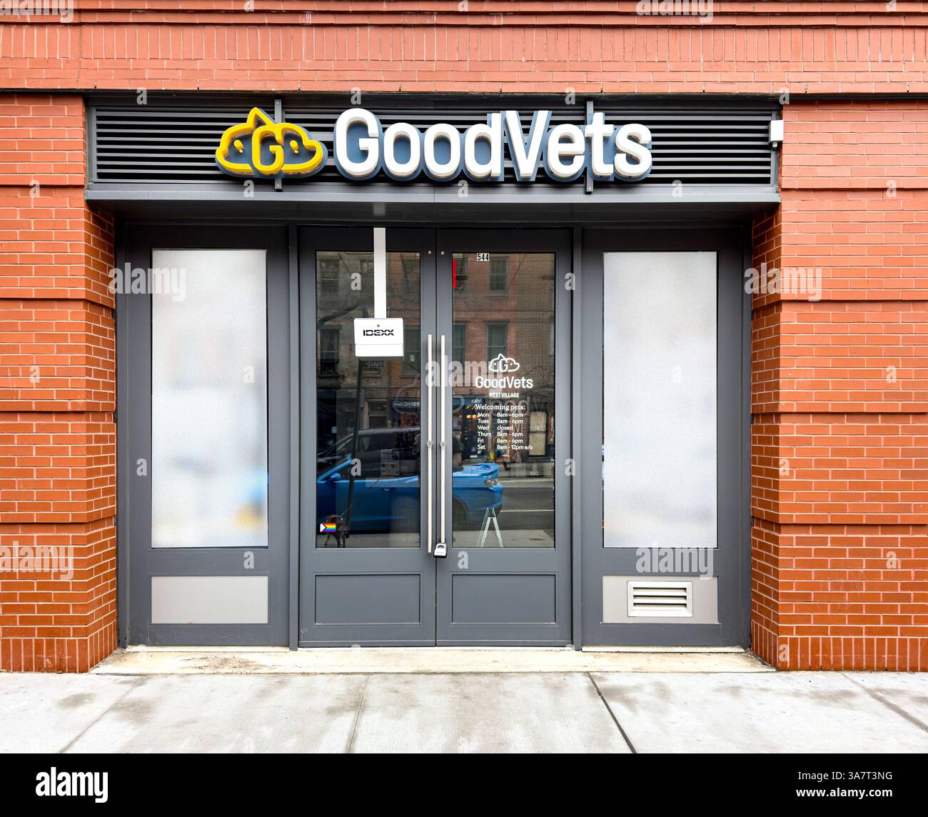 Clinique vétérinaire GoodVets, extérieur et entrée du bâtiment, West Village, New York City, New York, États-Unis Banque D'Images