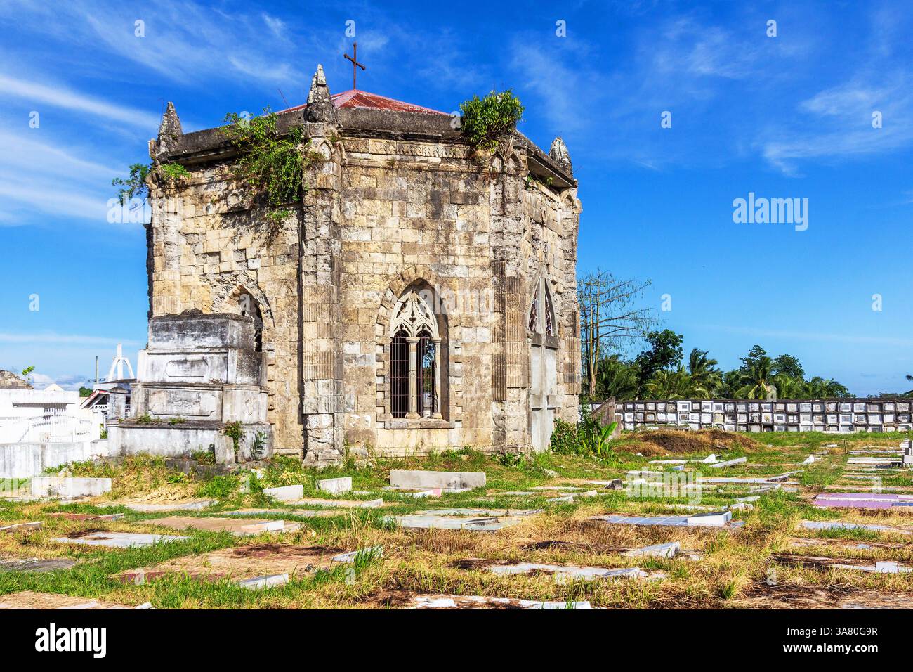 Chapelle du cimetière de l'époque coloniale espagnole à Janiuay, Iloilo, Philippines, Banque D'Images