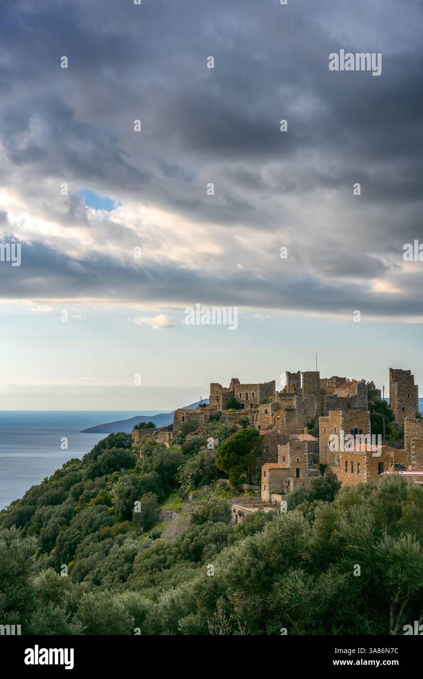 Vathia, village abandonné dans les montagnes de la péninsule de Mani, Péloponnèse, Grèce Banque D'Images