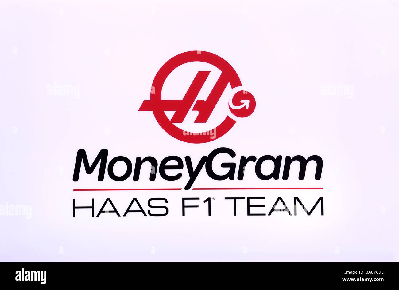 Une vue générale du logo de l'équipe de F1 Haas le premier jour des essais de pré-saison sur le circuit international de Bahreïn, Sakhir. Date de la photo : mercredi 26 février 2025. Banque D'Images