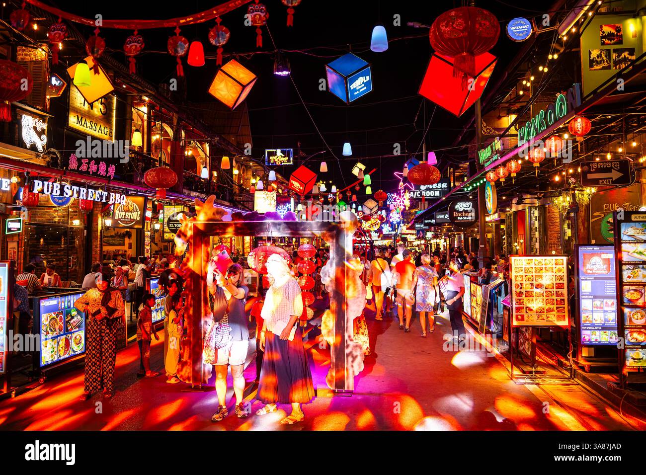 Siem Reap Pub Street, Cambodge Banque D'Images