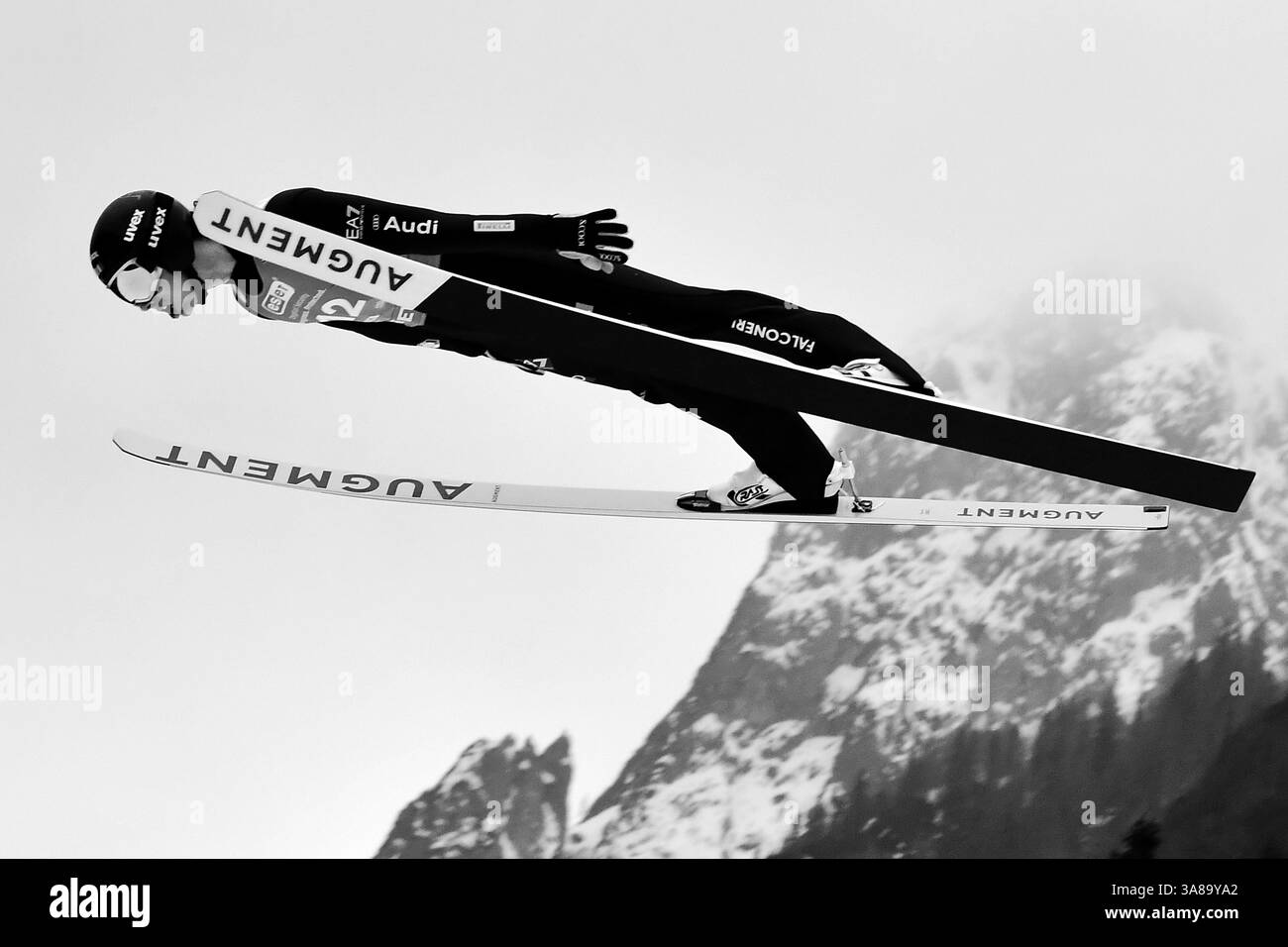 Planica Nordic Centre, Slovénie. 28 mars 2025. Planica, Slovénie, 28 mars 2025 : Alex Insam, Italien, en action lors de la compétition individuelle HS240 de ski Flying masculin à la Coupe du monde de saut à ski FIS 2025 (Natasa Kupljenik/SPP) crédit : SPP Sport Press photo. /Alamy Live News Banque D'Images