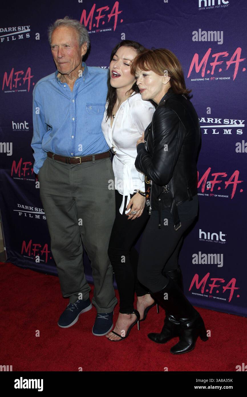2 octobre 2017 - West Hollywood, CA, USA - LOS ANGELES - OCT 2 : Clint Eastwood, Francesca Eastwood, Frances Fisher à la première de ''M.F.A.'' au London West Hollywood le 2 octobre 2017 à West Hollywood, CA (crédit image : © Kathy Hutchins via ZUMA Wire) Banque D'Images
