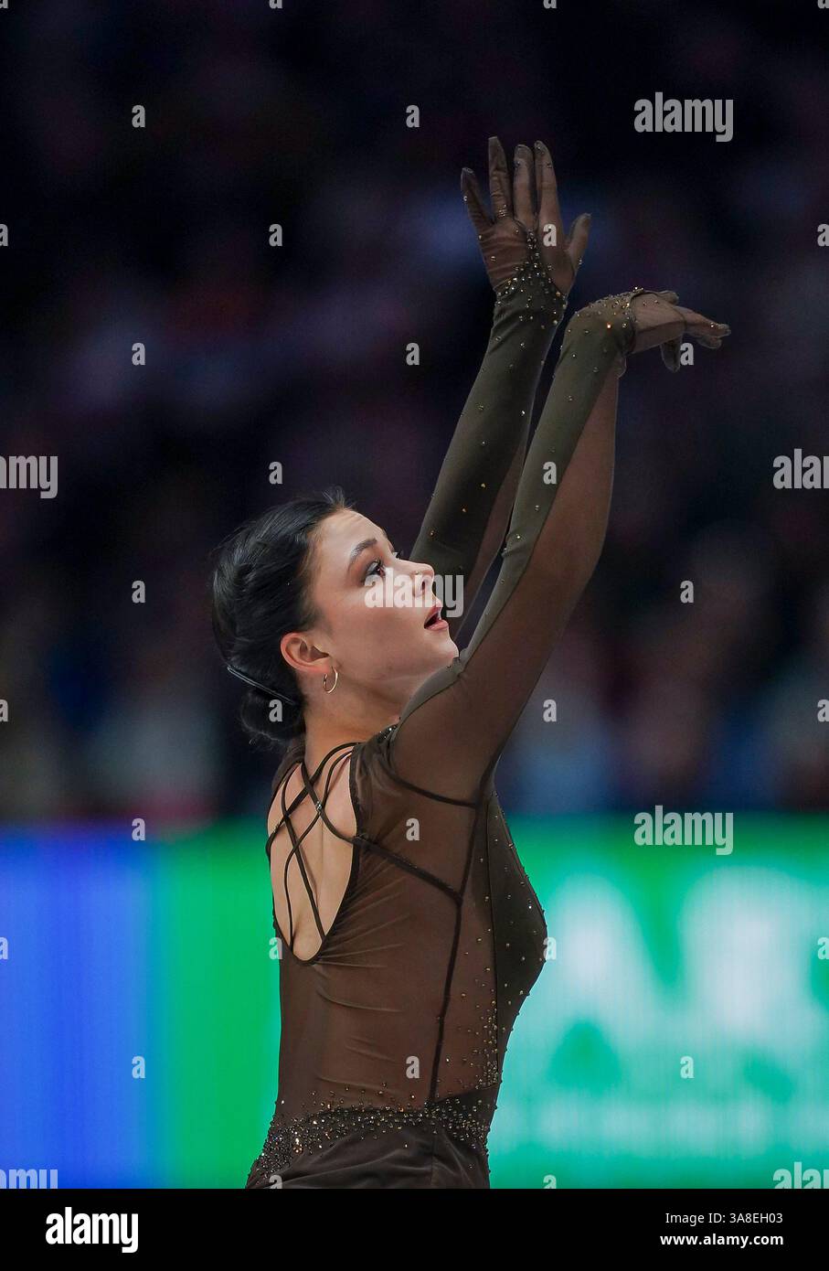 Boston, États-Unis. 28 mars 2025. Sofia Samodelkina, du Kazakhstan, se produit dans le programme de patinage libre féminin lors des Championnats du monde de patinage artistique ISU tenus au TD Garden à Boston, le 28 mars 2025. Photo par Amanda Sabga/UPI crédit : UPI/Alamy Live News Banque D'Images