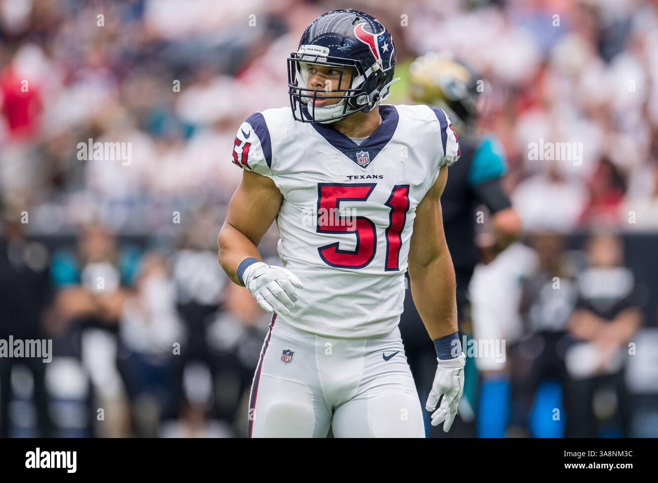 10 septembre 2017 : Dylan Cole (51 ans), linebacker des Texans de Houston, lors du 4e quart-temps d'un match de football NFL entre les Texans de Houston et les Jaguars de Jacksonville au NRG Stadium de Houston, Texas. Les Jaguars ont gagné le match 29...Trask Smith/CSM(Credit image : &copy ; Trask Smith/CSM via ZUMA Wire) Banque D'Images