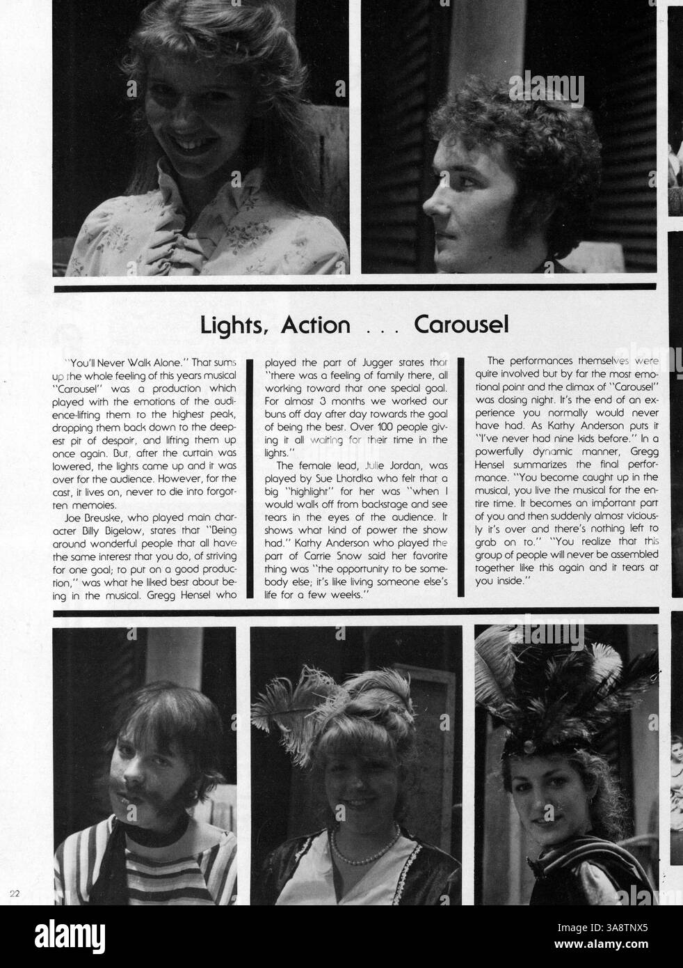 L’annuaire 1983 de l’école secondaire Park Center présente les activités académiques, sportives et sociales de l’école, reflétant l’implication de la communauté tout au long de l’année scolaire 1982-1983/09. Banque D'Images