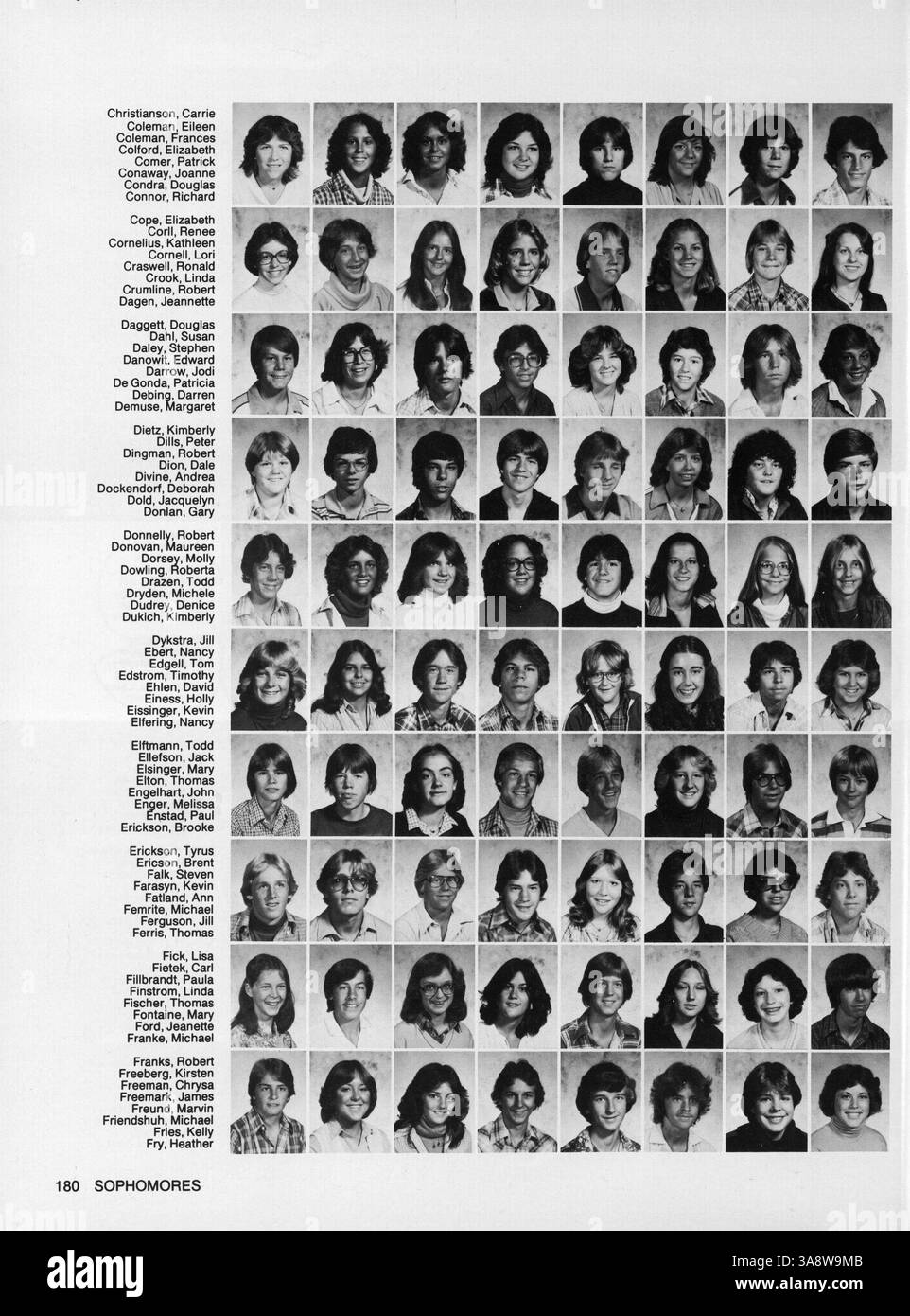 L'annuaire 'Bear '80' enregistre les faits saillants de l'année scolaire 1979-1980 du Lincoln High, y compris des articles sur les étudiants, les enseignants, les clubs, les sports et les événements notables. Banque D'Images
