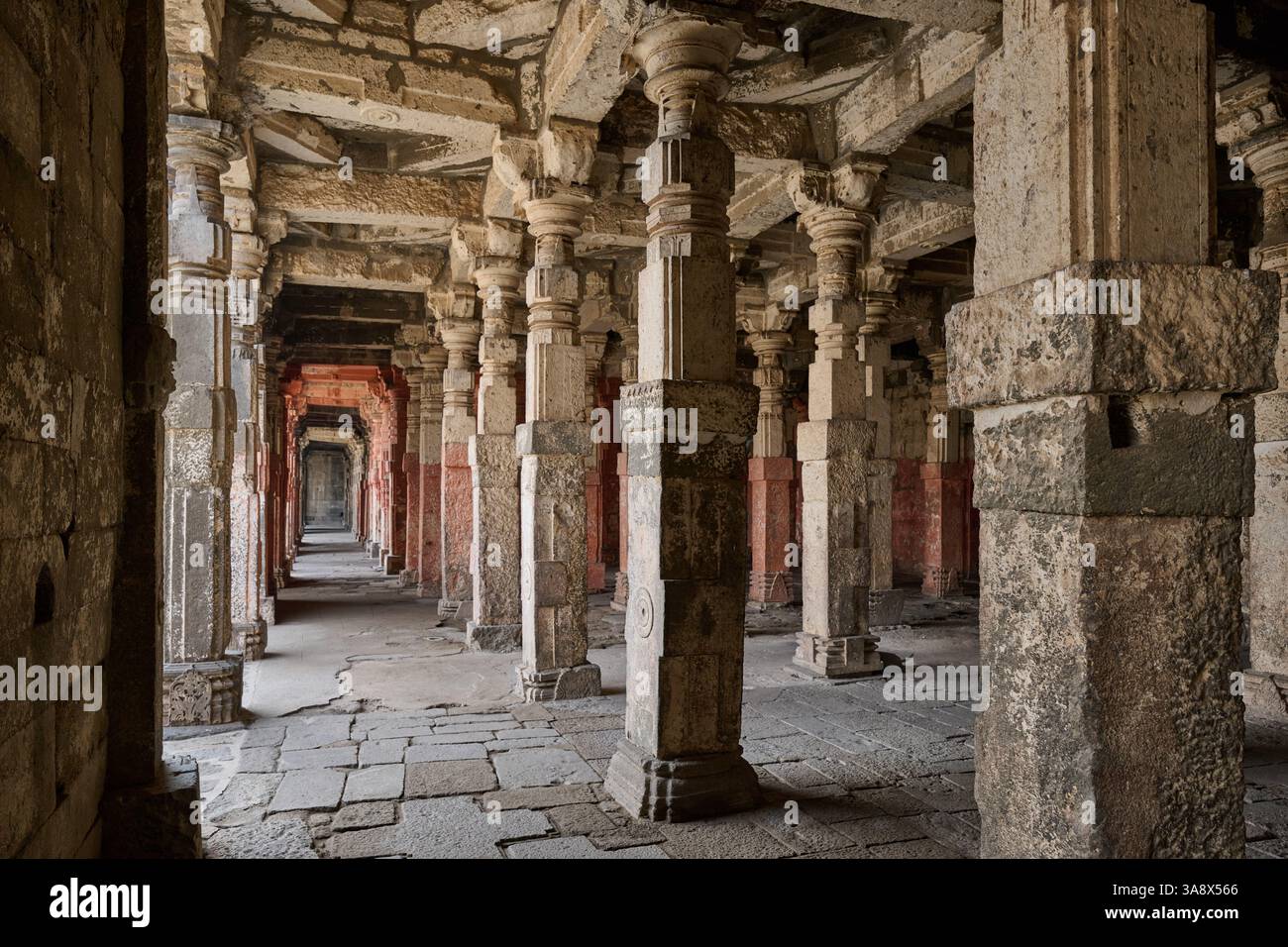 Fort de Khilji Jama Masjid Daulatabad, fort de Deogiri ou fort de Daulatabad ou ort Devgiri , Aurangabad, Inde, Asie Banque D'Images