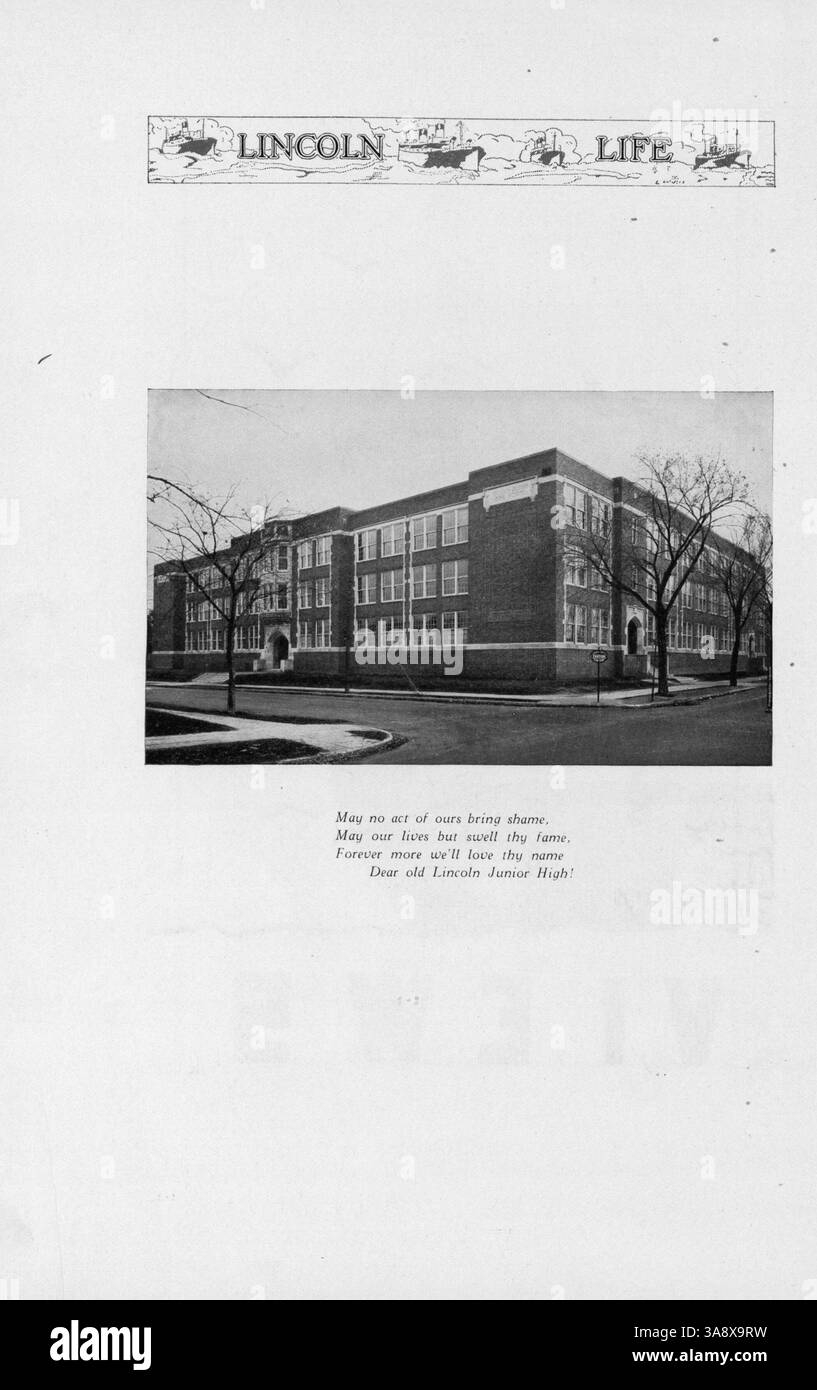 La Lincoln Jr. 1927 High Yearbook est un document historique, présentant l'année académique 1926-1927 à travers des portraits d'étudiants et d'enseignants et les faits saillants des événements. Banque D'Images