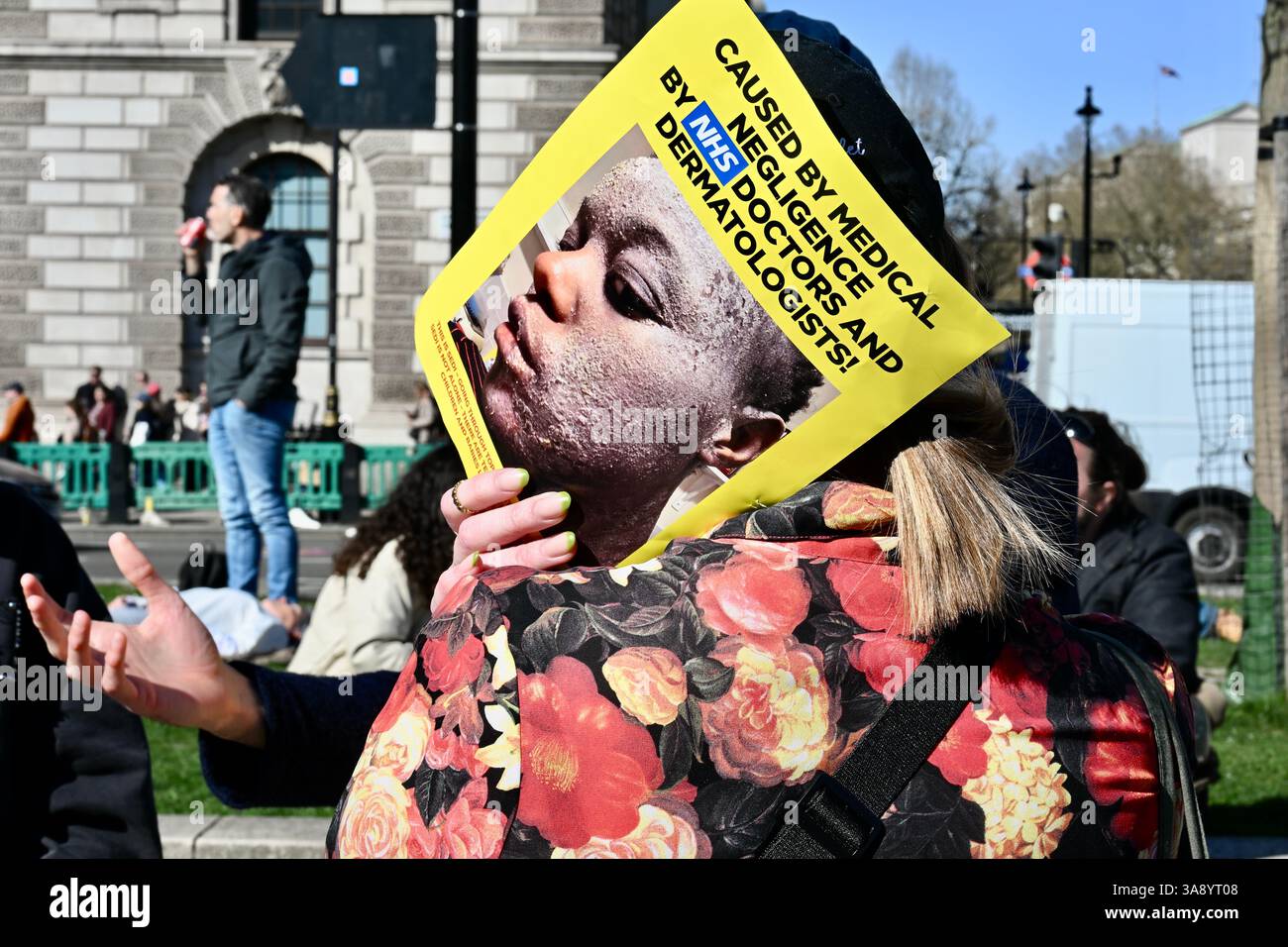 Londres, Royaume-Uni. Dites non à la manifestation Steroids sur la place du Parlement. Démonstration appelant à la révision des protocoles de prescription dans le NHS. Banque D'Images