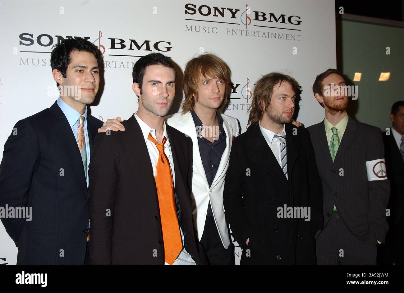 13 février 2005 - Los Angeles, CALIFORNIE, États-Unis - 12 février 2005 - Los Angeles, Californie - Adam Levine et Maroon 5. Sony BMG Grammy Party 2005 au Roosevelt Hotel. Crédit photo : Laura Farr/AdMedia (crédit image : © Laura Farr/AdMedia via ZUMA Wire) Banque D'Images
