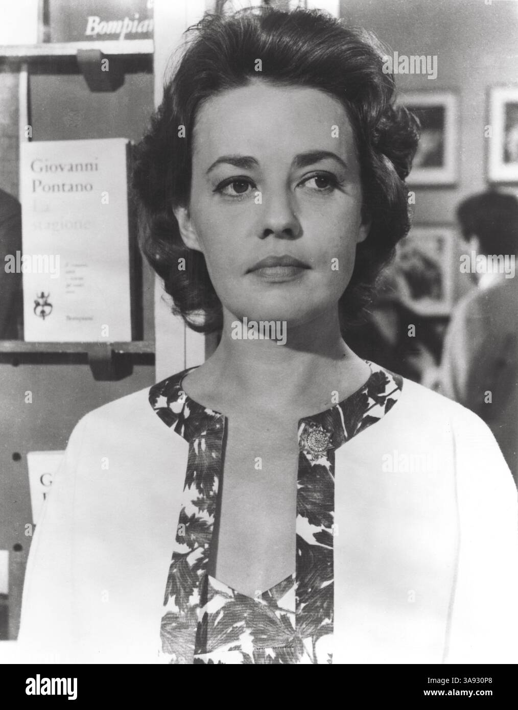 15 juin 1960 - ...... Jeanne Moreau..Notte, la - 1960..réalisateur : Michelangelo Antonioni..Nepi/Sotiledip/Silver films..ITALIE/FRANCE..film Portrait..drame..la nuit. (Crédit image : © Silver/Entertainment Pictures via ZUMA Press) Banque D'Images