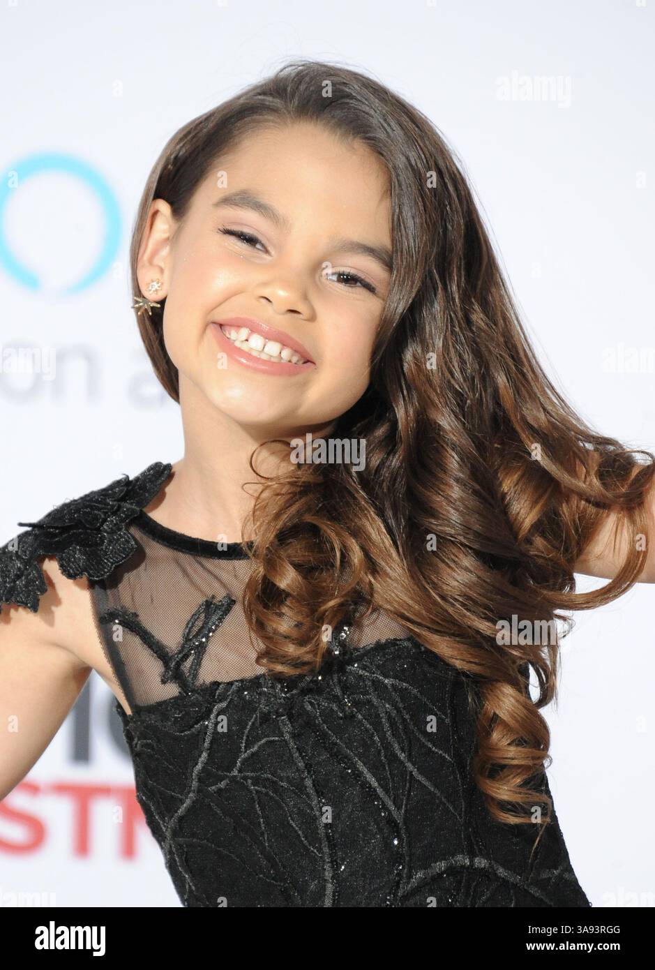 30 octobre 2017 - Los Angeles, CA, États-Unis - Ariana Greenblatt arrive à la première de 'A Bad Moms Christmas' au Regency Village Theatre le 30 octobre 2017 à Westwood, Californie (crédit image : © Peter West/Ace Pictures via ZUMA Press) Banque D'Images