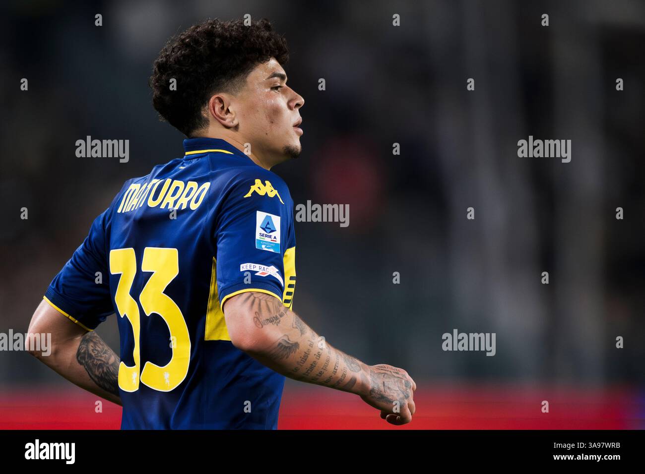 Turin, Italie. 29 mars 2025. Alan Matturro du Gênes CFC regarde pendant le match de football Serie A entre la Juventus FC et le Gênes CFC. Crédit : Nicolò Campo/Alamy Live News Banque D'Images