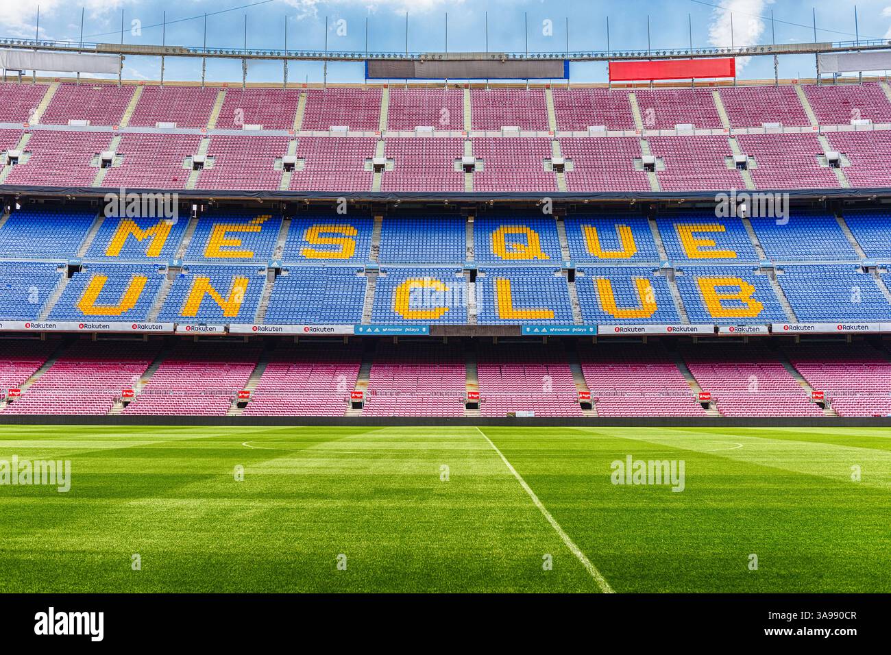 BARCELONE - 11 AOÛT : la devise de Barcelone, "mes que un club", signifiant "plus qu'un club", stade Camp Nou à Barcelone, Catalogne, Espagne, le 11 août Banque D'Images