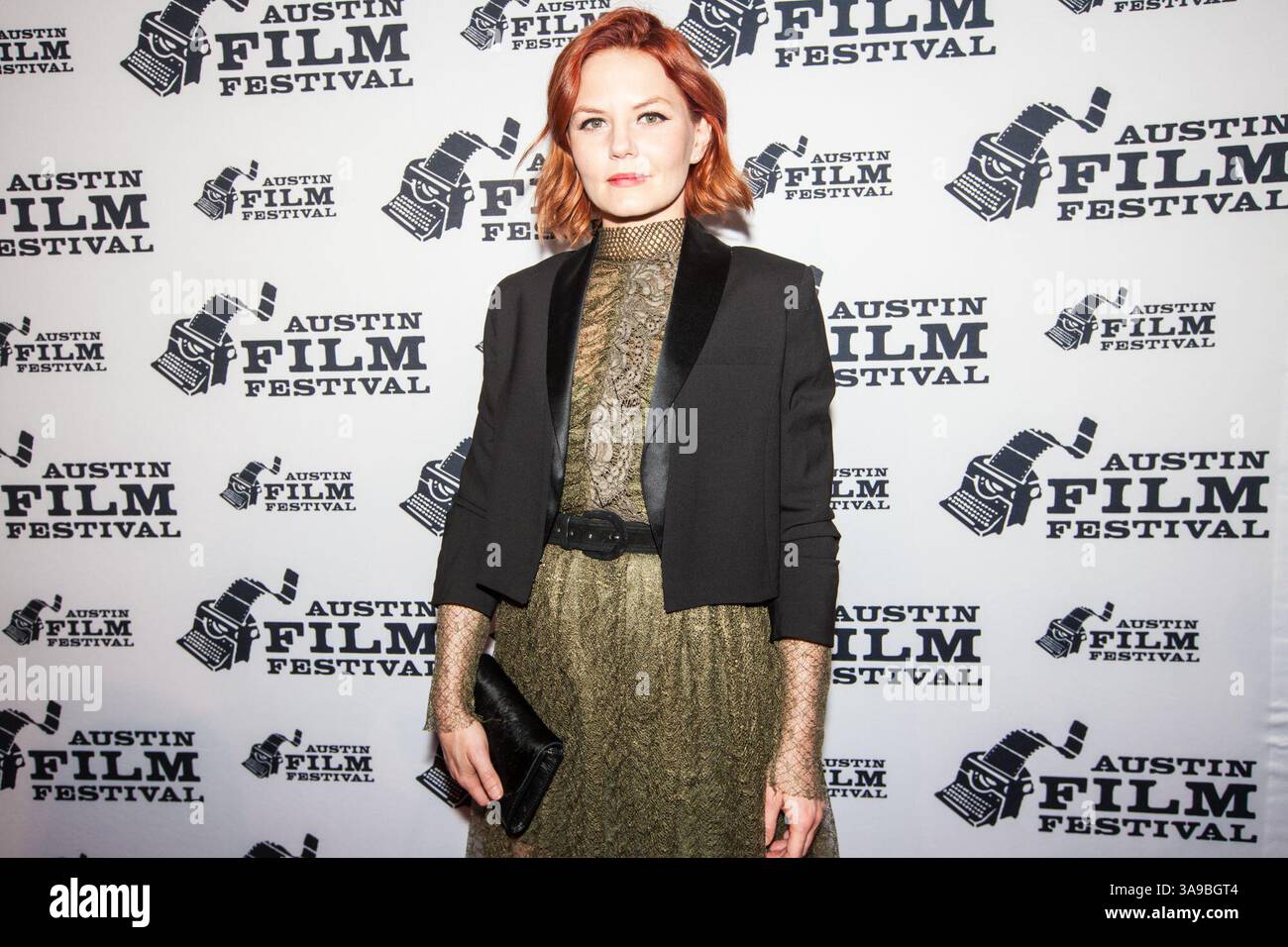 26 octobre 2017 - Austin, Texas, États-Unis - Jennifer Morrison arrive sur le tapis rouge pour l'avant-première du film Sun Dogs au Austin film Festival 2017. Austin, Texas, 26 octobre 2017 (26/10/17). Photo de JENNIFER MORRISON. (Crédit image : © Michael Mullenix via ZUMA Wire) Banque D'Images