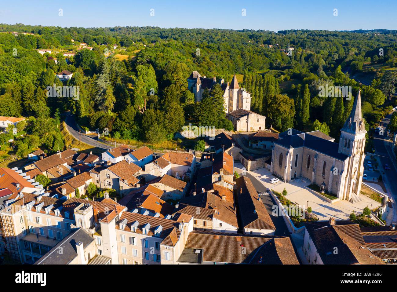 Commune de Château l'eveque dans le département de la Dordogne, France Banque D'Images