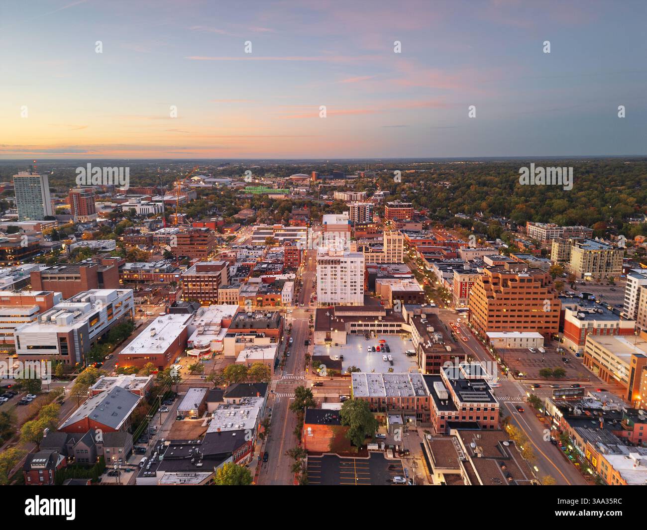 Ann Arbor, Michigan, États-Unis ville universitaire au crépuscule. Banque D'Images