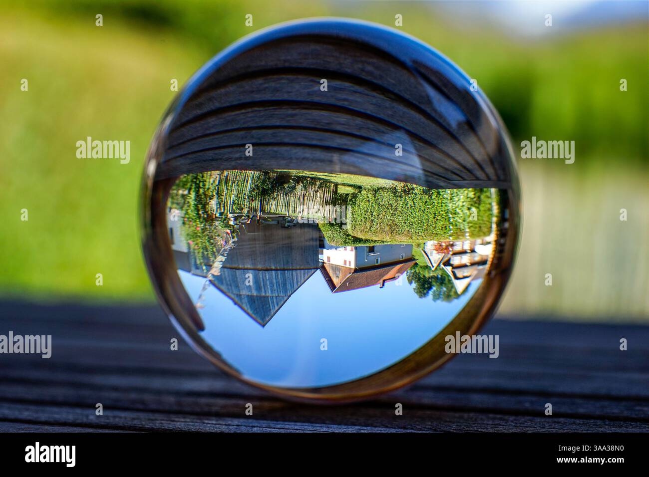 Réalité inversée – Une illusion cristalline Banque D'Images