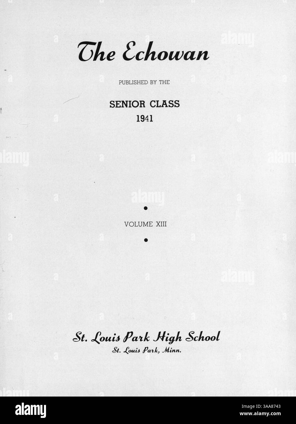 L’édition 1941 d’Echowan, l’annuaire annuel du lycée Louis Park, met en vedette les étudiants, les professeurs, l’athlétisme, les activités parascolaires, et les grands événements scolaires de l'année scolaire 1940-1941. Banque D'Images
