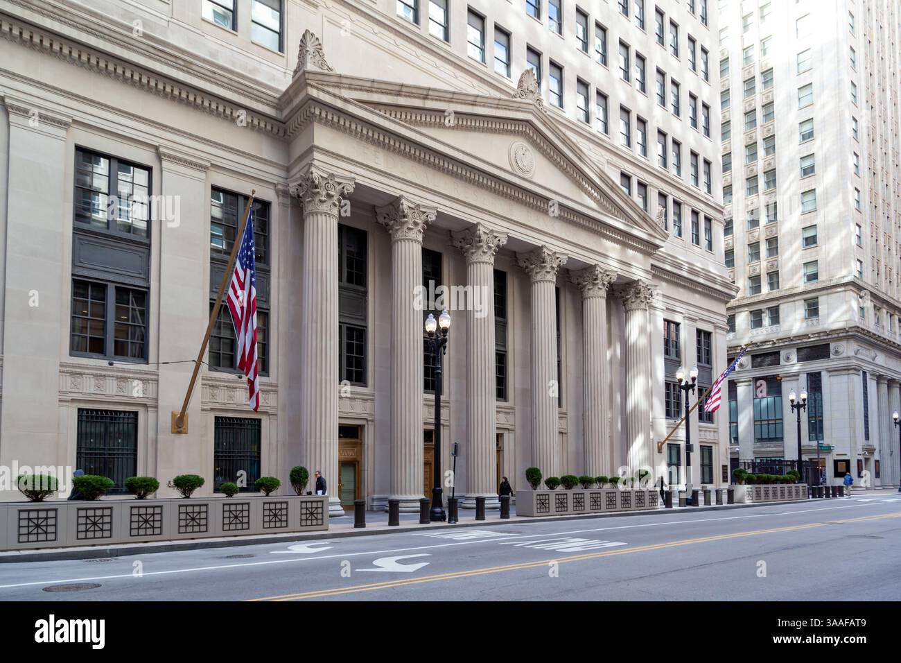 Chicago, Illinois, États-Unis - 28 mars 2022 : le bâtiment de la Federal Reserve Bank of Chicago est montré, Illinois, États-Unis. Banque D'Images