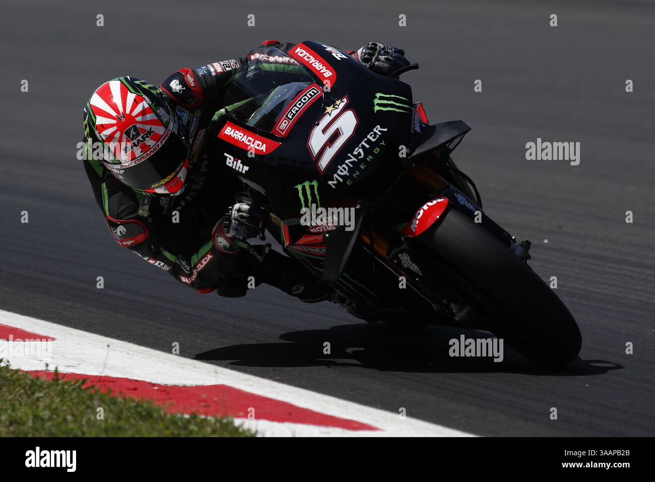 23 mai 2018 - Barcelone, Catalogne, Espagne - 23 mai 2018 - circuit de Barcelona-Catalunya, Montmelo, Espagne - Moto GP test ; Johan Zarco de Yamaha Monster Yamaha Tech 3 lors des essais à Barcelone. (Crédit image : © Eric Alonso via ZUMA Wire) Banque D'Images