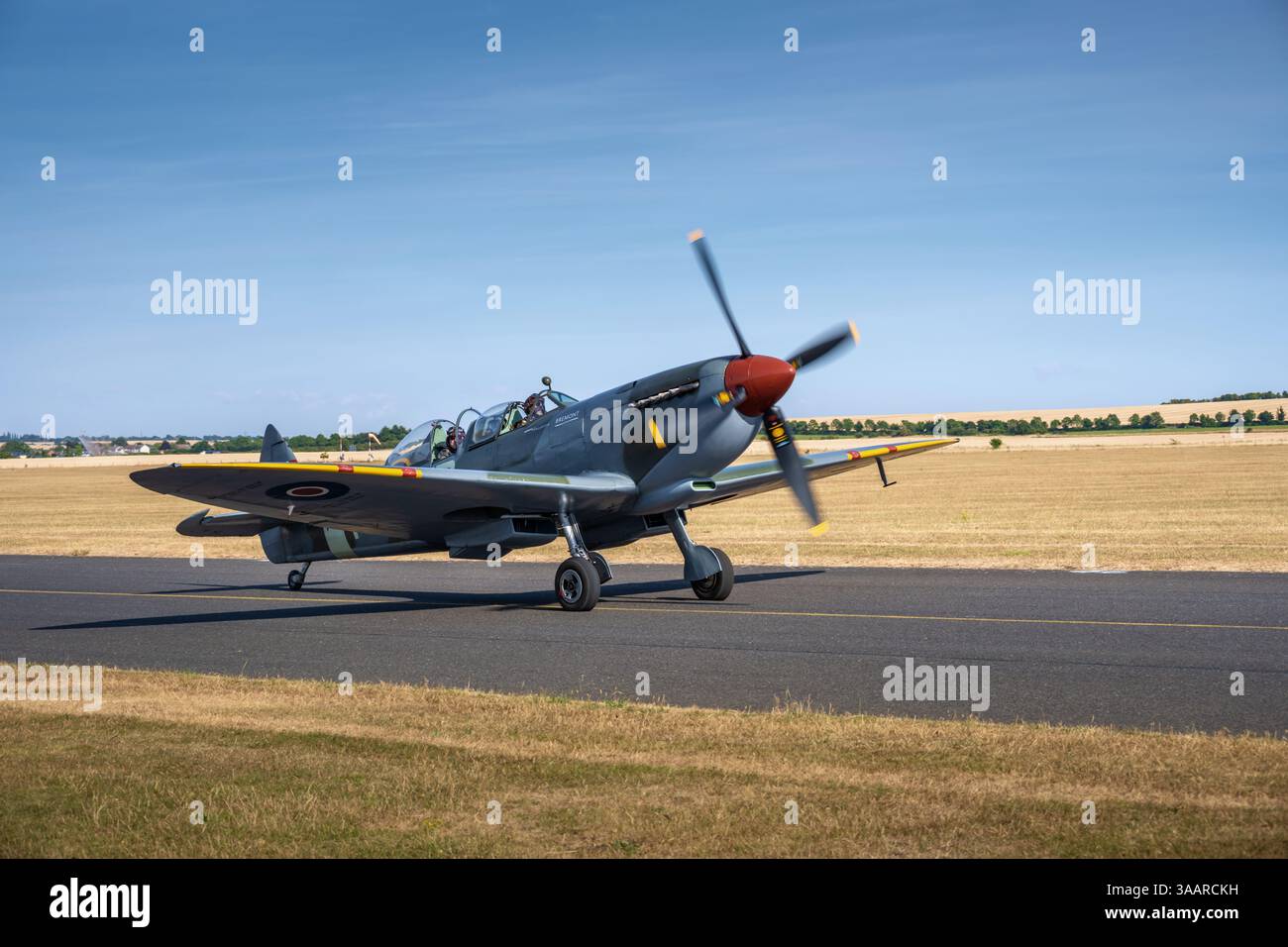 Spitfire à l'aérodrome IWM Duxford, Royaume-Uni Banque D'Images