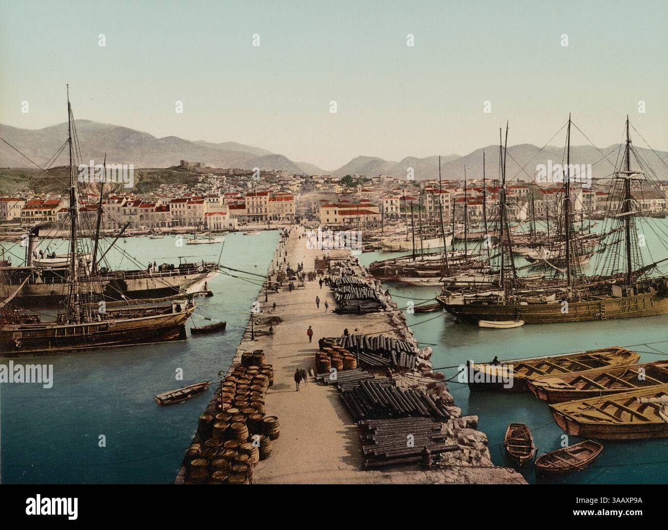 Tirage photochrom du port de Patras, Grèce. Banque D'Images