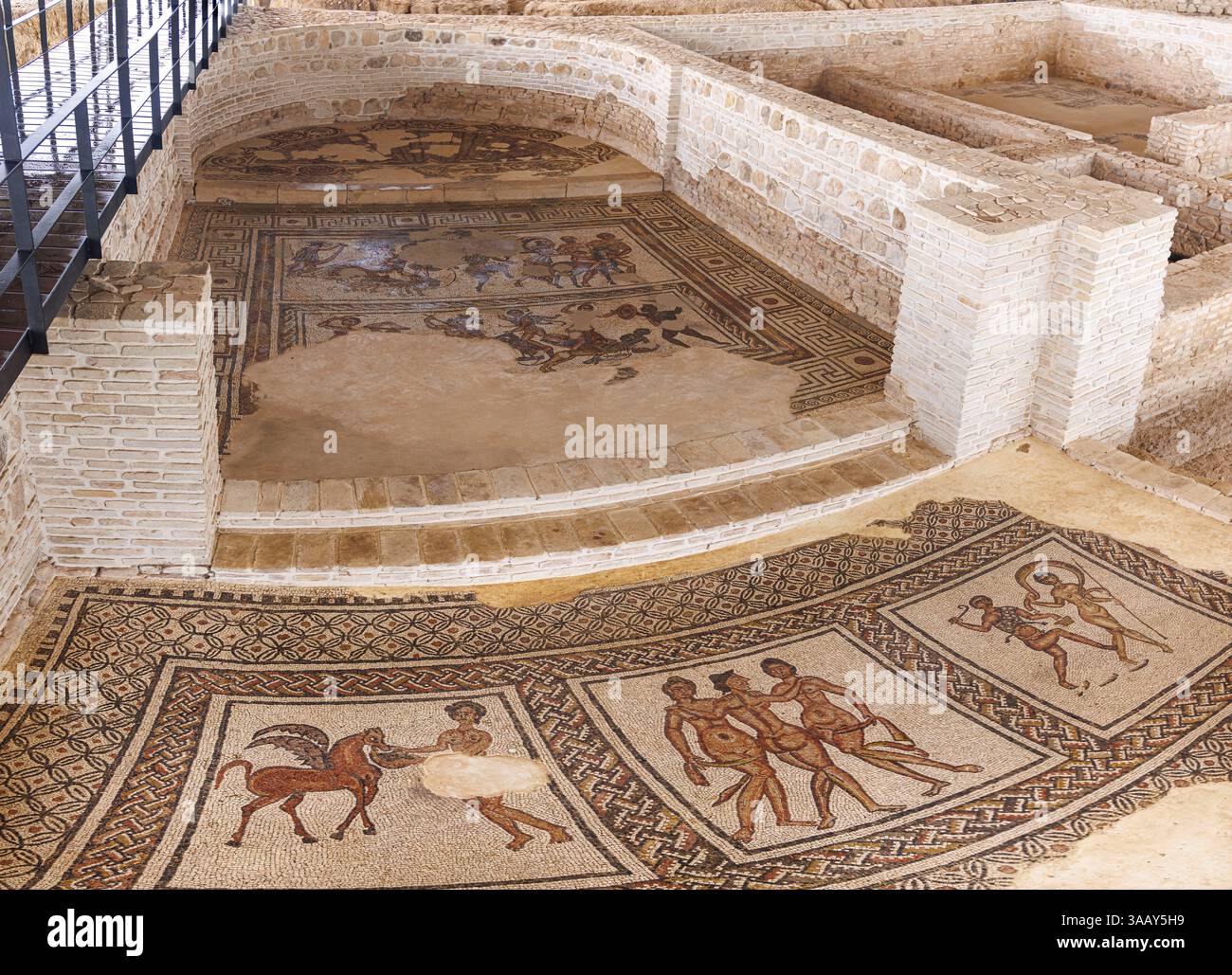 Espagne, Andalousie, Puente Genil, villa romaine de Fuente Alamo, sol en mosaïque Banque D'Images