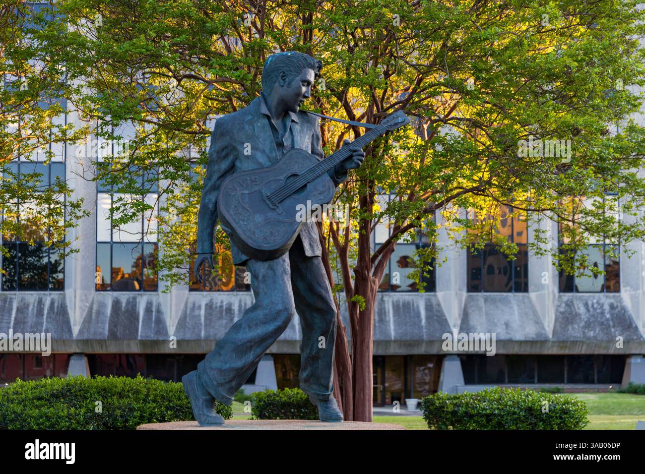 États-Unis, Tennessee, Deep South, Memphis, Elvis Presley statue sur Beale Street Banque D'Images
