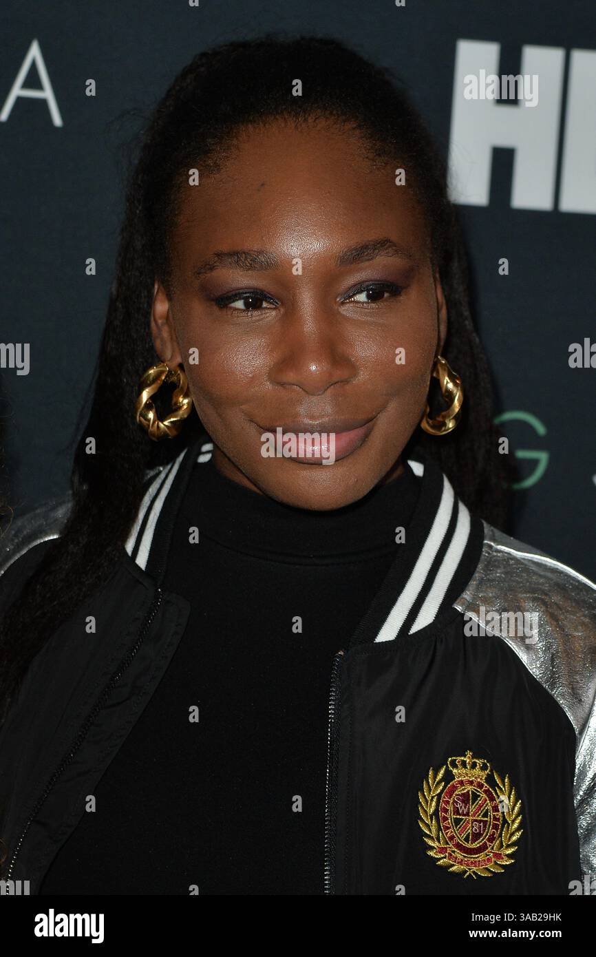25 avril 2018 - New York, NY, États-Unis - 25 avril 2018 New York City..venus Williams assister à la première de HBO présente 'Being Serena' son histoire, ses paroles au Time Warner Center le 25 avril 2018 à New York City. (Crédit image : © Kristin Callahan/Ace Pictures via ZUMA Press) Banque D'Images