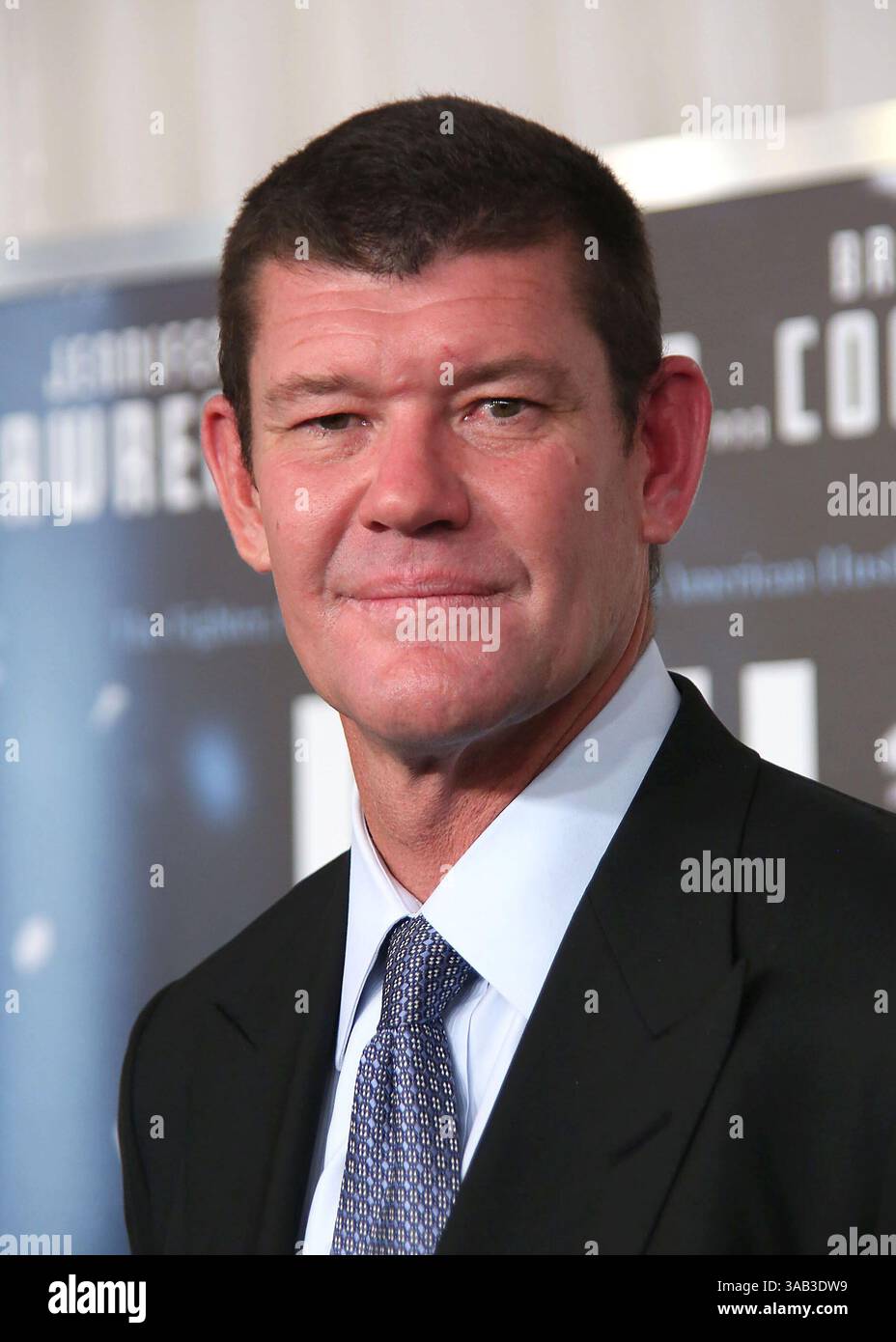 NEW YORK, NY - 13 DÉCEMBRE : James Packer assiste à la première de 'Joy' au Ziegfeld Theater le 13 décembre 2015 à New York... People : James Packer. (Crédit image : © SMG via ZUMA Wire) Banque D'Images