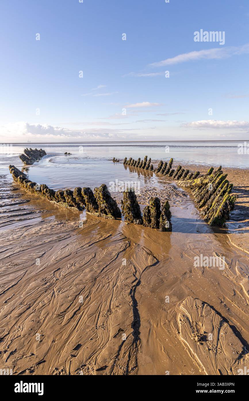 L'épave du navire norvégien SS Nornen qui s'est échoué sur la plage de Berrow près de Burnham-on-Sea, Royaume-Uni en 1897 en raison de vents de force de vent. Banque D'Images