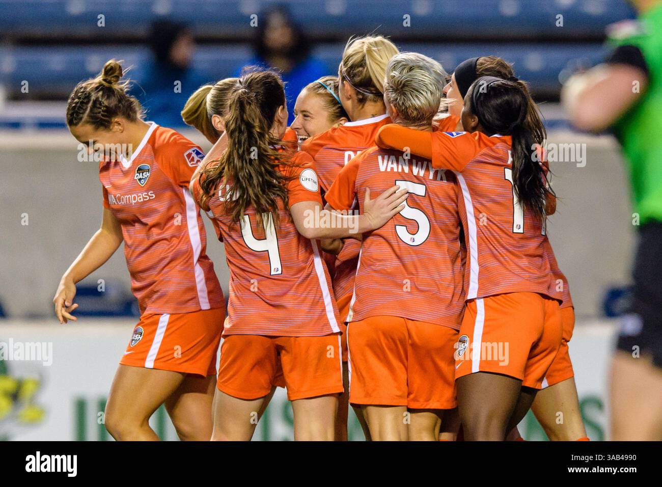 12 mai 2018 - Bridgeview, Illinois, États-Unis - Bridgeview, il - samedi 12 mai 2018 : Chicago Red Stars vs Houston Dash au Toyota Park. (Crédit image : © Daniel Bartel/ISIPhotos via ZUMA Wire) Banque D'Images