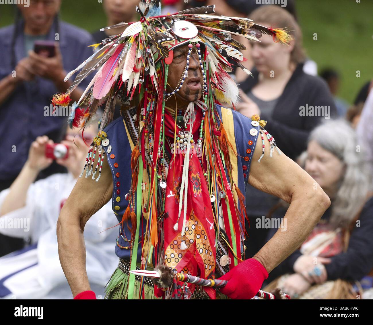 3 juin 2018 - New York, New York, U. S - Amérindiens de nombreuses tribus et Nations se sont rassemblés pour les tambours le long de la Hudson Native American Multicultural Celebration à Inwood Hill Park à New York City, New York. (Crédit image : © Staton Rabin via ZUMA Wire) Banque D'Images