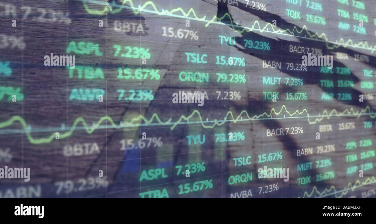 Image du traitement des données financières sur la rue urbaine Banque D'Images